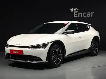 2023 Kia EV6 с пробегом 36 959 км