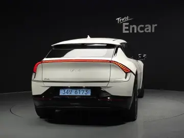 2023 Kia EV6 с пробегом 36 959 км