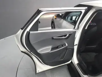 2023 Kia EV6 с пробегом 36 959 км