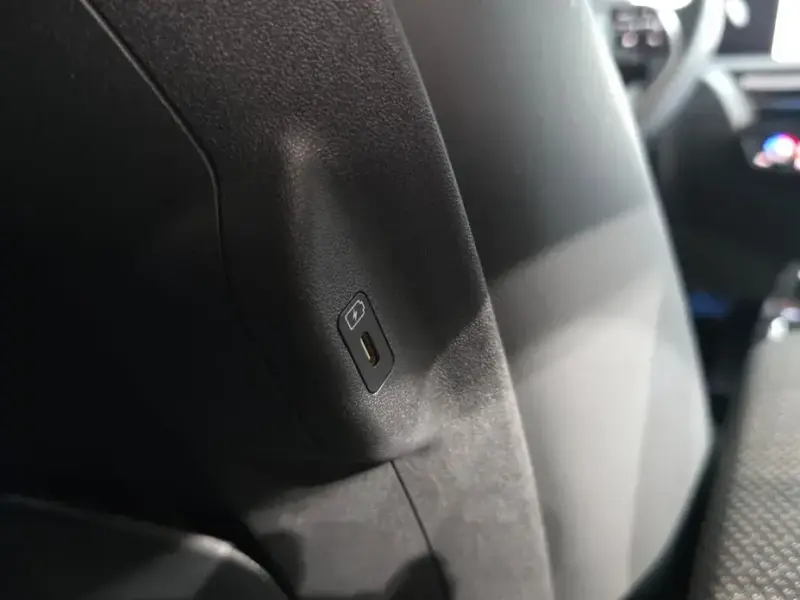 2023 Kia EV6 с пробегом 36 959 км