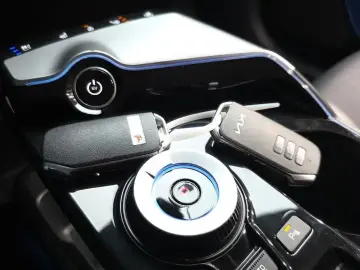 2023 Kia EV6 с пробегом 36 959 км