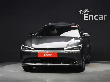 2023 Kia EV6 с пробегом 59 252 км