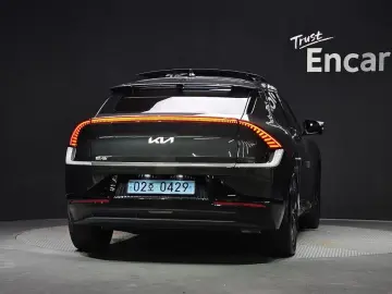2023 Kia EV6 с пробегом 59 252 км