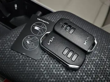 2023 Kia EV6 с пробегом 59 252 км