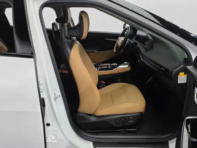 2024 Kia EV6 с пробегом 52 141 км