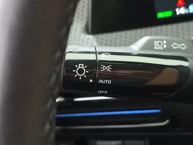 2024 Kia EV6 с пробегом 52 141 км