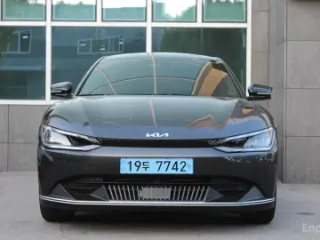 2022 Kia EV6 с пробегом 79 500 км