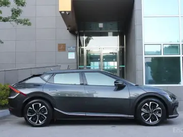 2022 Kia EV6 с пробегом 79 500 км