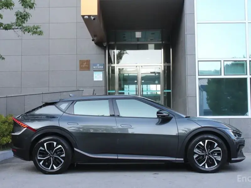 2022 Kia EV6 с пробегом 79 500 км