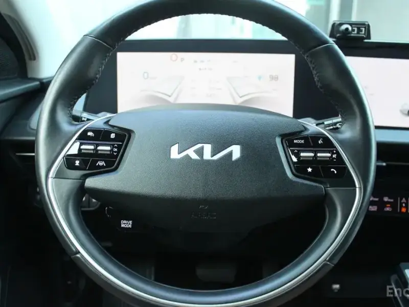 2022 Kia EV6 с пробегом 79 500 км