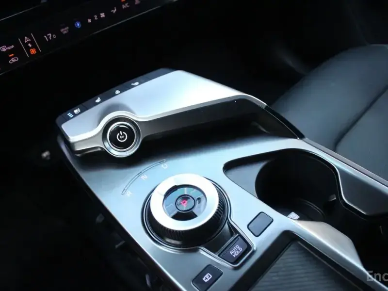2022 Kia EV6 с пробегом 79 500 км