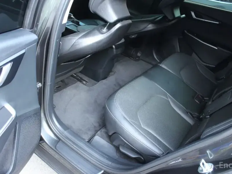 2022 Kia EV6 с пробегом 79 500 км
