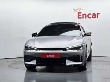 2023 Kia EV6 с пробегом 16 302 км