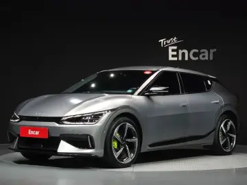 2023 Kia EV6 с пробегом 69 924 км