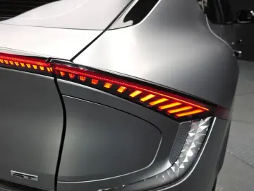 2023 Kia EV6 с пробегом 69 924 км