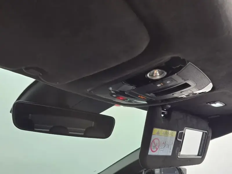 2023 Kia EV6 с пробегом 16 302 км