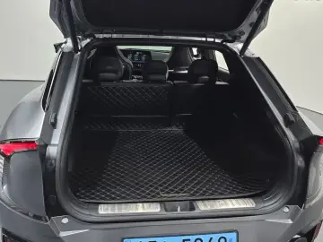 2023 Kia EV6 с пробегом 16 302 км