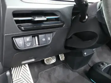 2023 Kia EV6 с пробегом 69 924 км