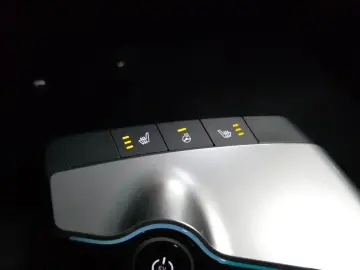 2023 Kia EV6 с пробегом 69 924 км