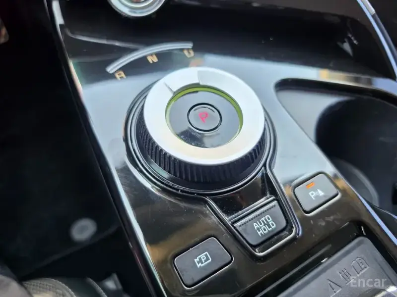 2022 Kia EV6 с пробегом 81 186 км