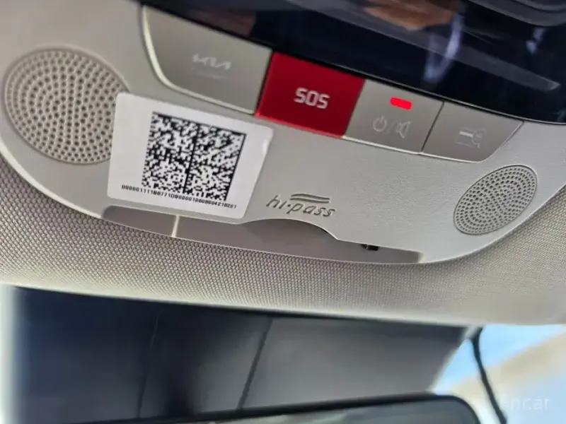 2022 Kia EV6 с пробегом 81 186 км