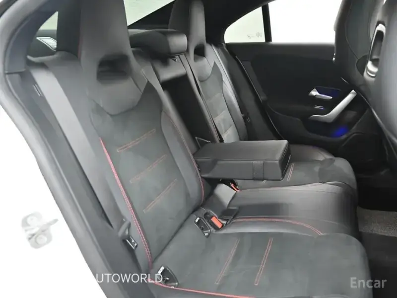 2023 Mercedes-Benz CLA с пробегом 67 026 км