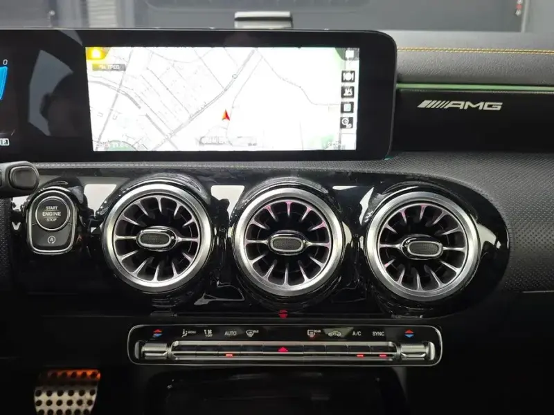2023 Mercedes-Benz CLA с пробегом 38 898 км
