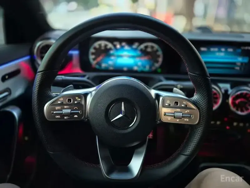 2023 Mercedes-Benz CLA с пробегом 20 034 км