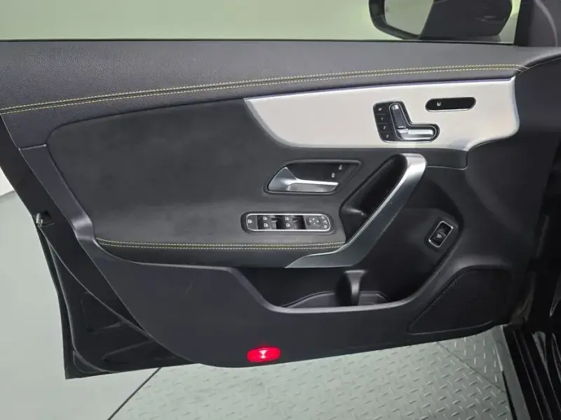 2023 Mercedes-Benz CLA с пробегом 38 898 км