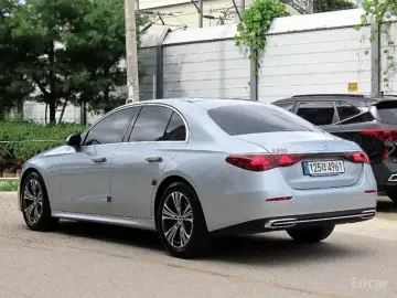 2024 Mercedes-Benz E-Класс с пробегом 33 274 км