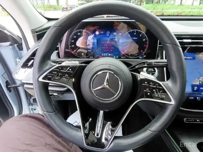 2024 Mercedes-Benz E-Класс с пробегом 33 274 км