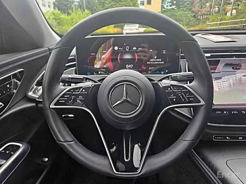 2024 Mercedes-Benz E-Класс с пробегом 9 800 км