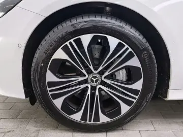2025 Mercedes-Benz E-Класс с пробегом 9 804 км
