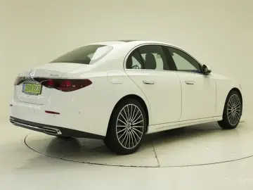 2025 Mercedes-Benz E-Класс с пробегом 11 551 км