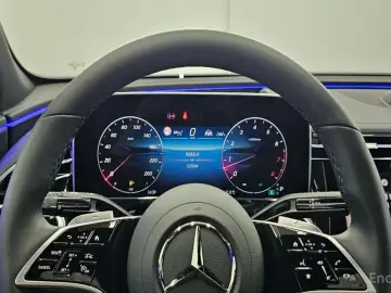 2025 Mercedes-Benz E-Класс с пробегом 11 551 км