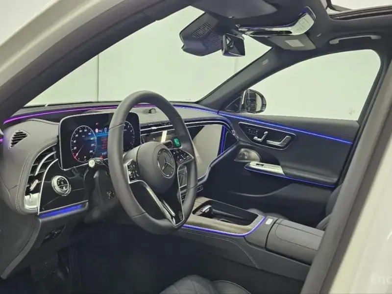 2025 Mercedes-Benz E-Класс с пробегом 11 551 км