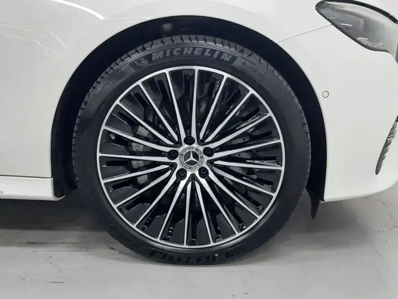 2025 Mercedes-Benz E-Класс с пробегом 8 752 км