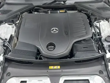 2025 Mercedes-Benz E-Класс с пробегом 8 752 км