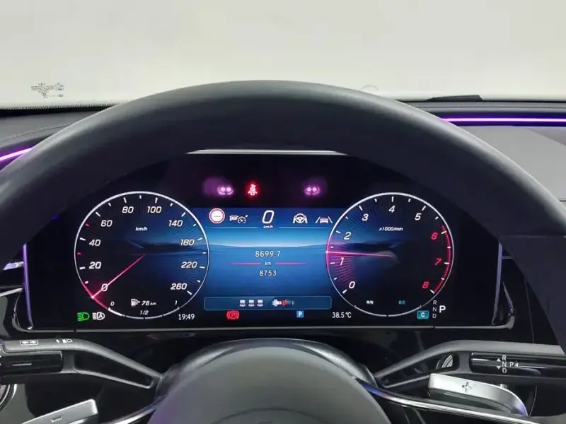 2025 Mercedes-Benz E-Класс с пробегом 8 752 км