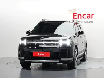 2025 Hyundai Santa Fe с пробегом 8 945 км