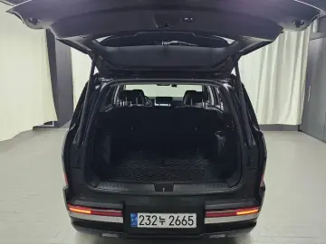 2025 Hyundai Santa Fe с пробегом 8 945 км