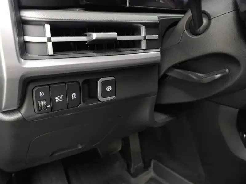 2025 Hyundai Santa Fe с пробегом 8 945 км