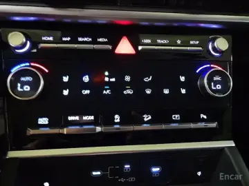 2025 Hyundai Santa Fe с пробегом 37 801 км
