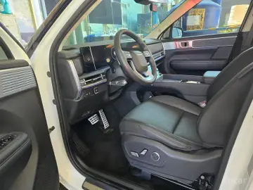 2024 Hyundai Santa Fe с пробегом 20 559 км
