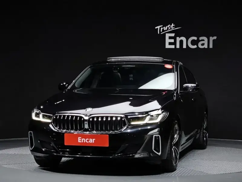 2021 BMW 6 серии с пробегом 92 947 км