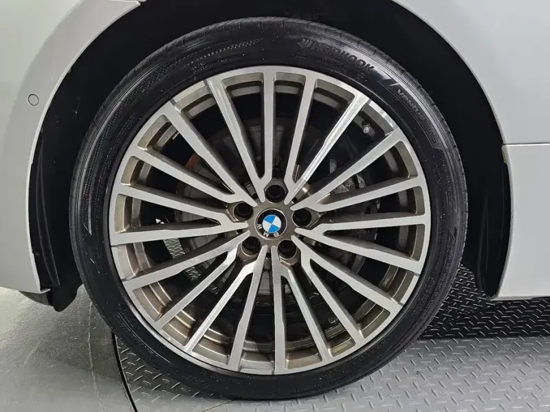2020 BMW 6 серии с пробегом 63 561 км