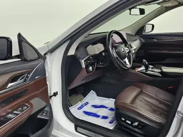2020 BMW 6 серии с пробегом 63 561 км