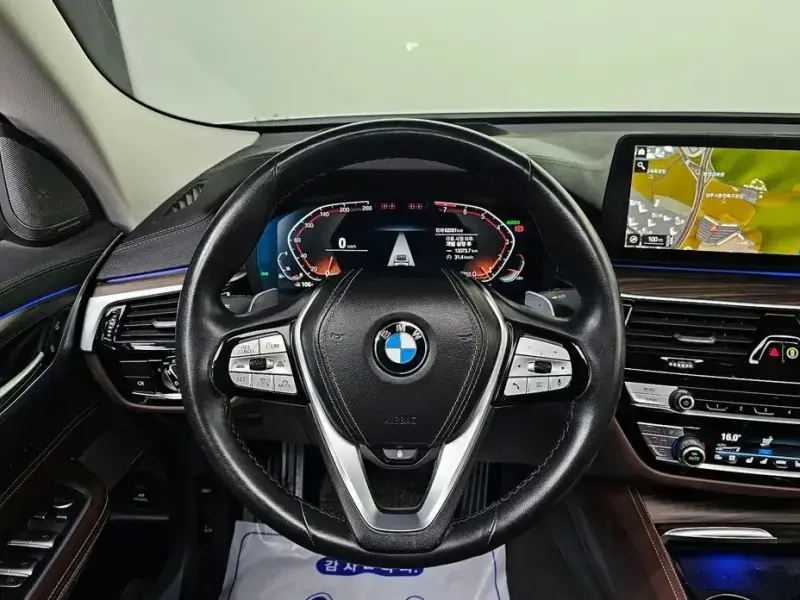 2020 BMW 6 серии с пробегом 63 561 км
