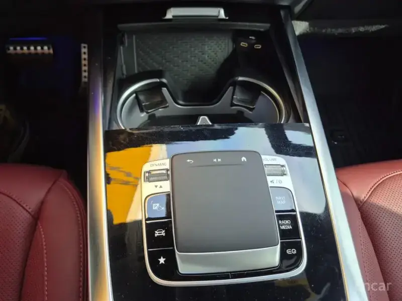 2025 Mercedes-Benz G-Класс с пробегом 10 226 км