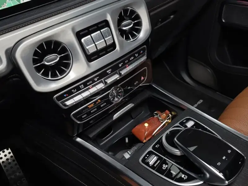 2024 Mercedes-Benz G-Класс с пробегом 19 831 км